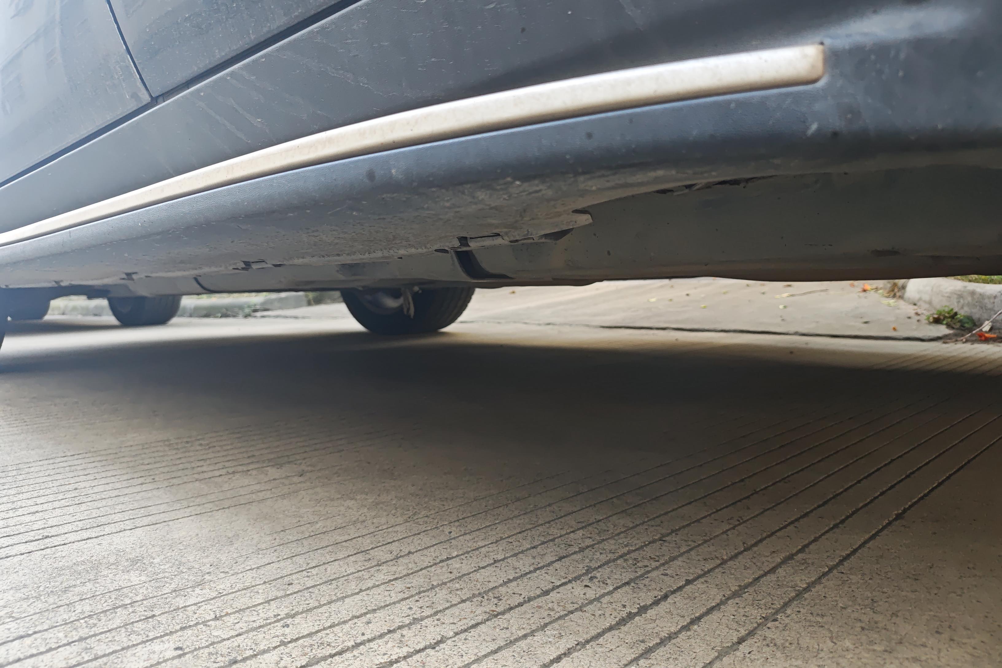 Mercedes-Benz M Class 2015 car image #13