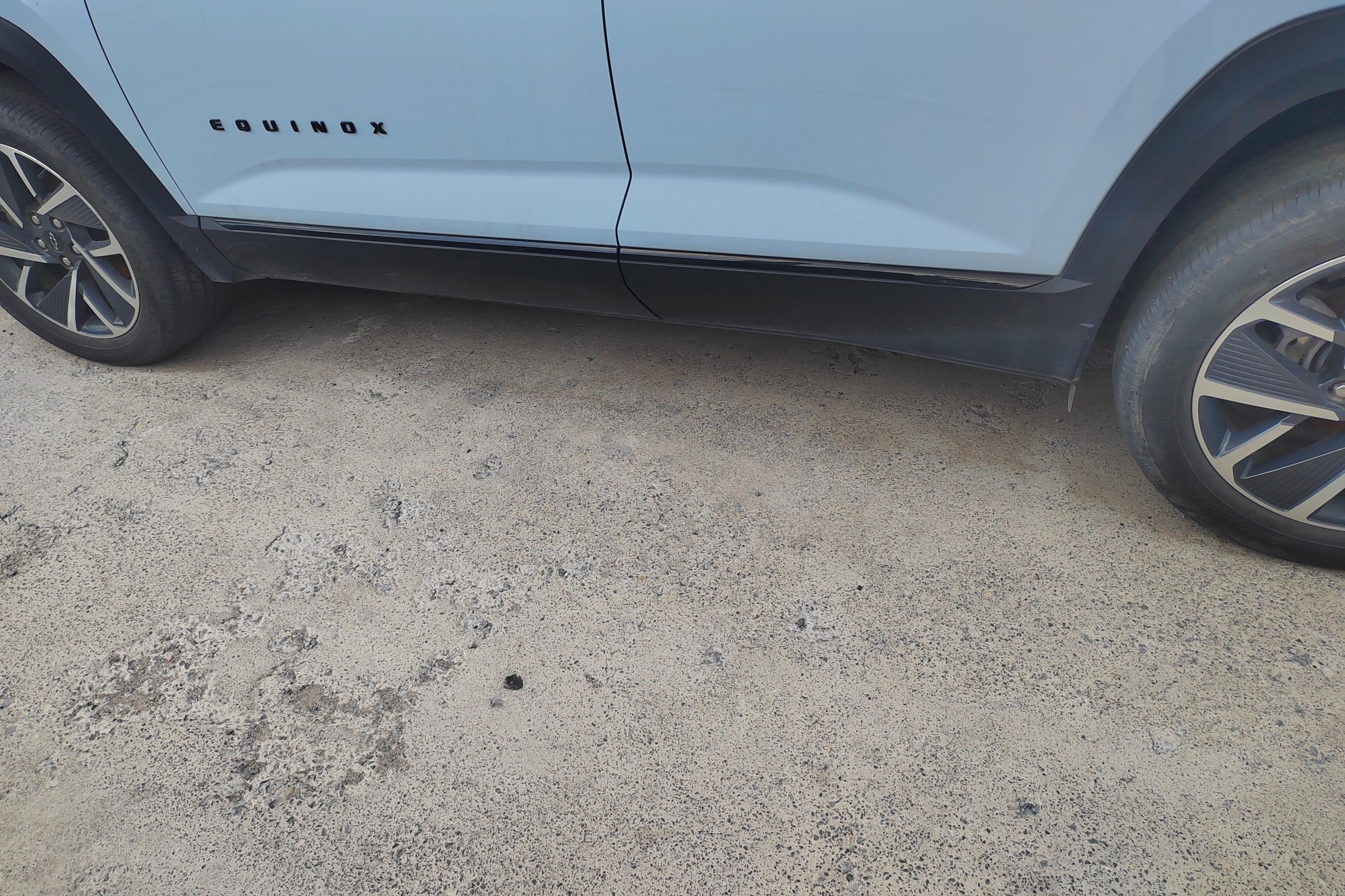 Chevrolet Equinox Plus 2024 car image #13