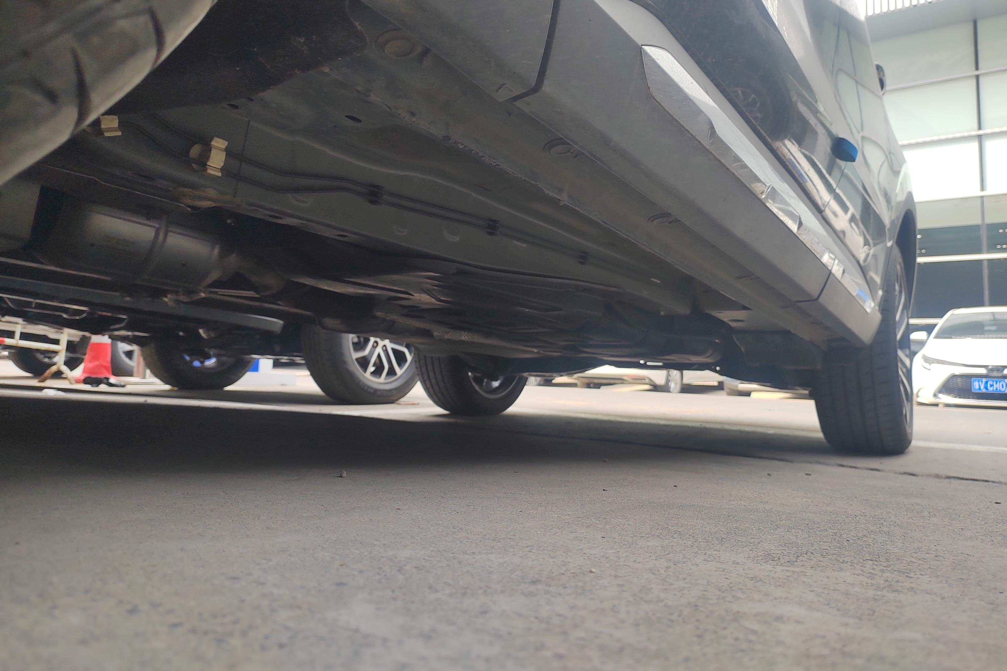 Ford Equator 2022 car image #13