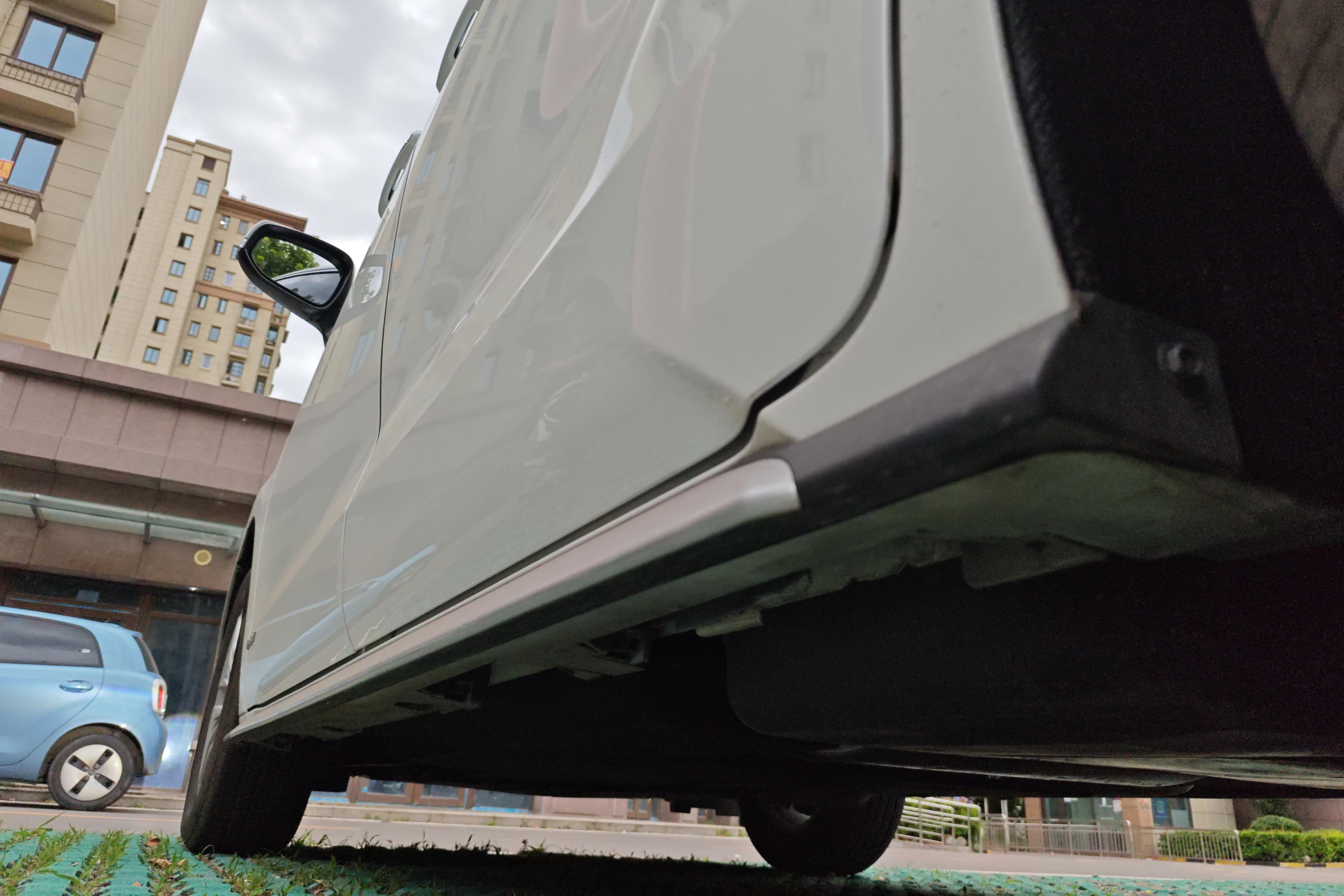 Toyota Granvia 2024 immagine di auto #13