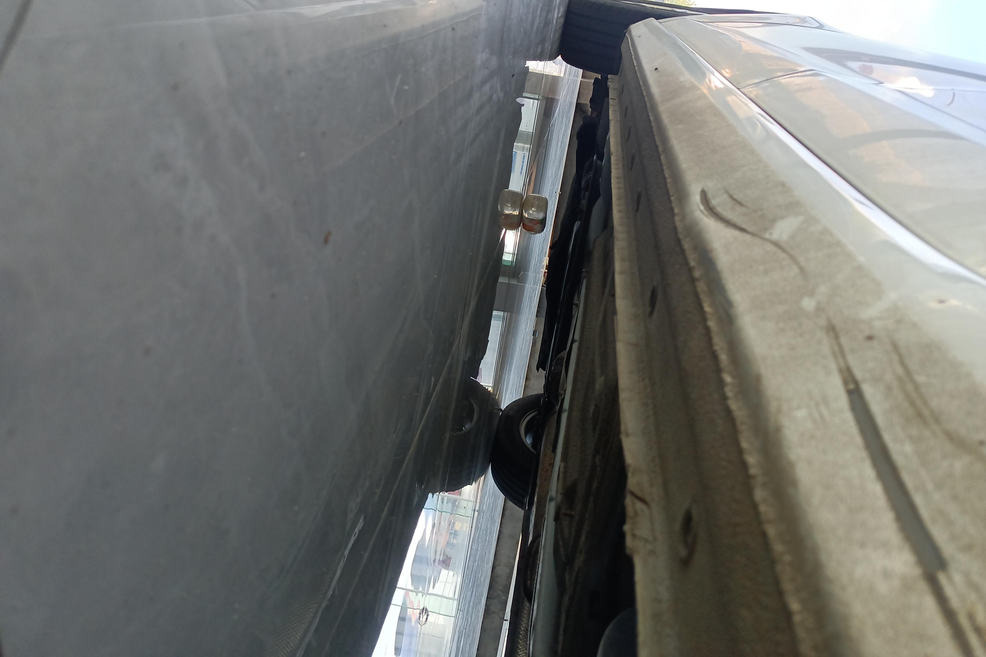 Ford Escort 2021 car image #13