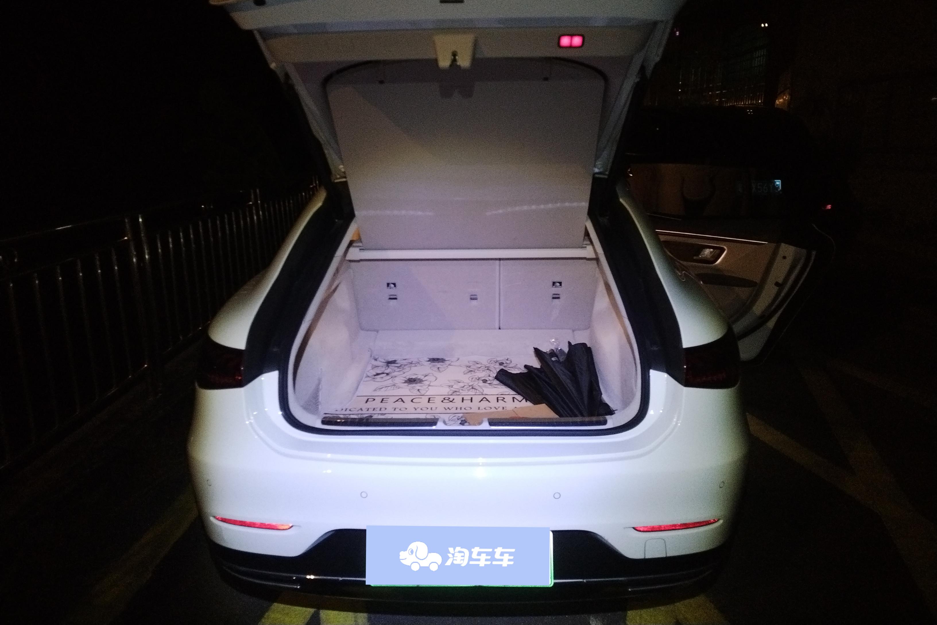 Mercedes-Benz EQS SUV 2022 car image #13