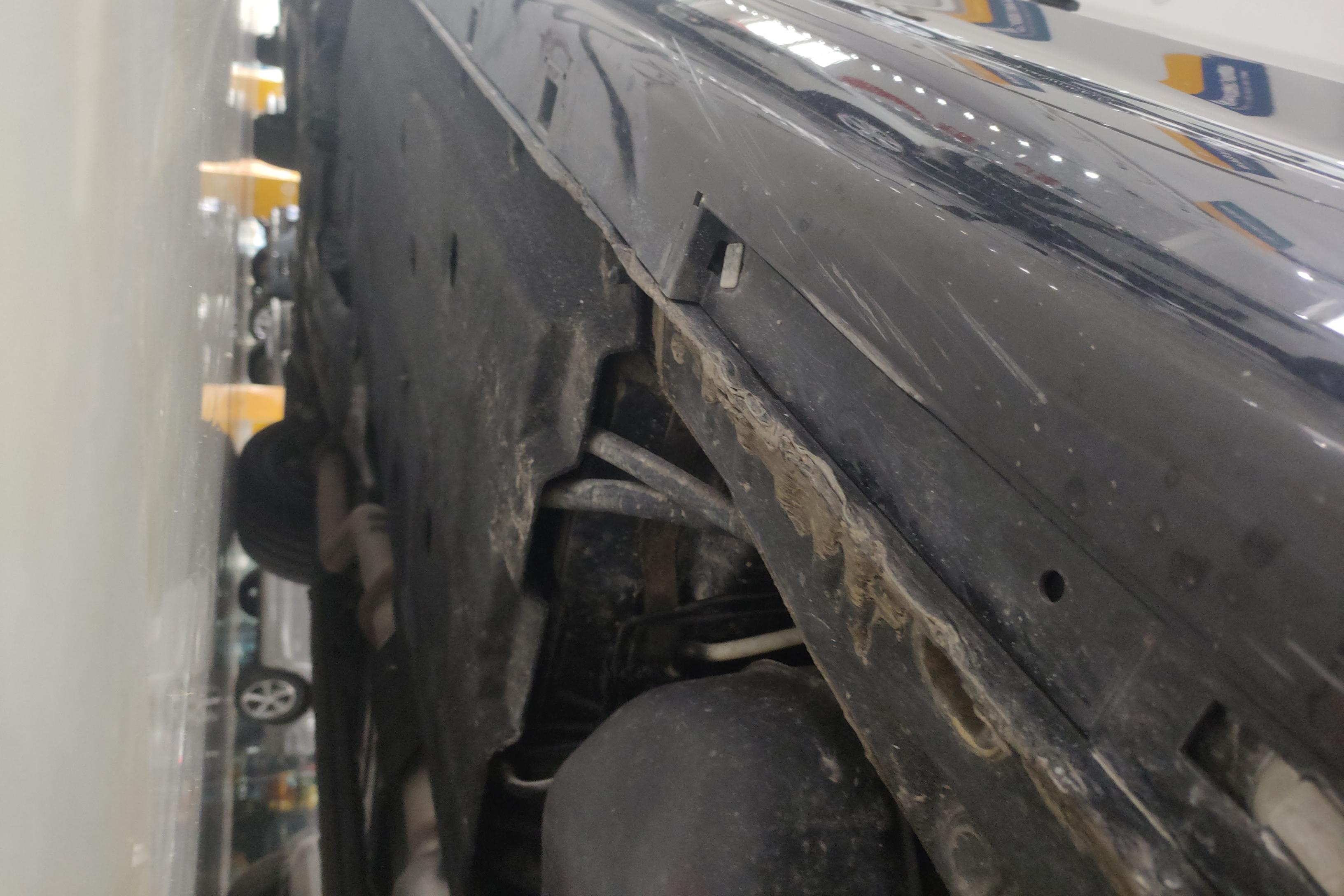 HongQi H9 2023 car image #13