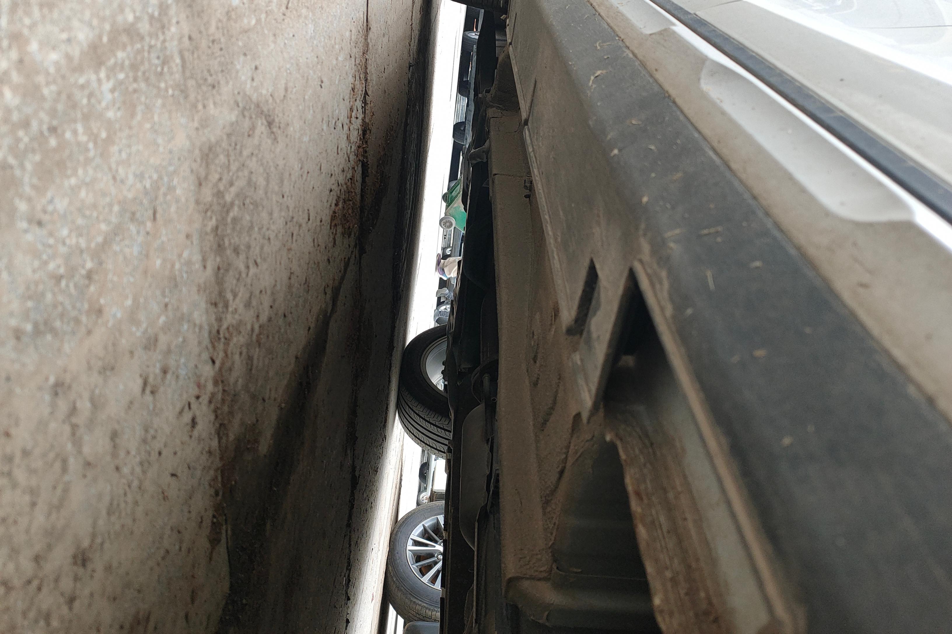 GEELY Vision S1 2019 car image #13