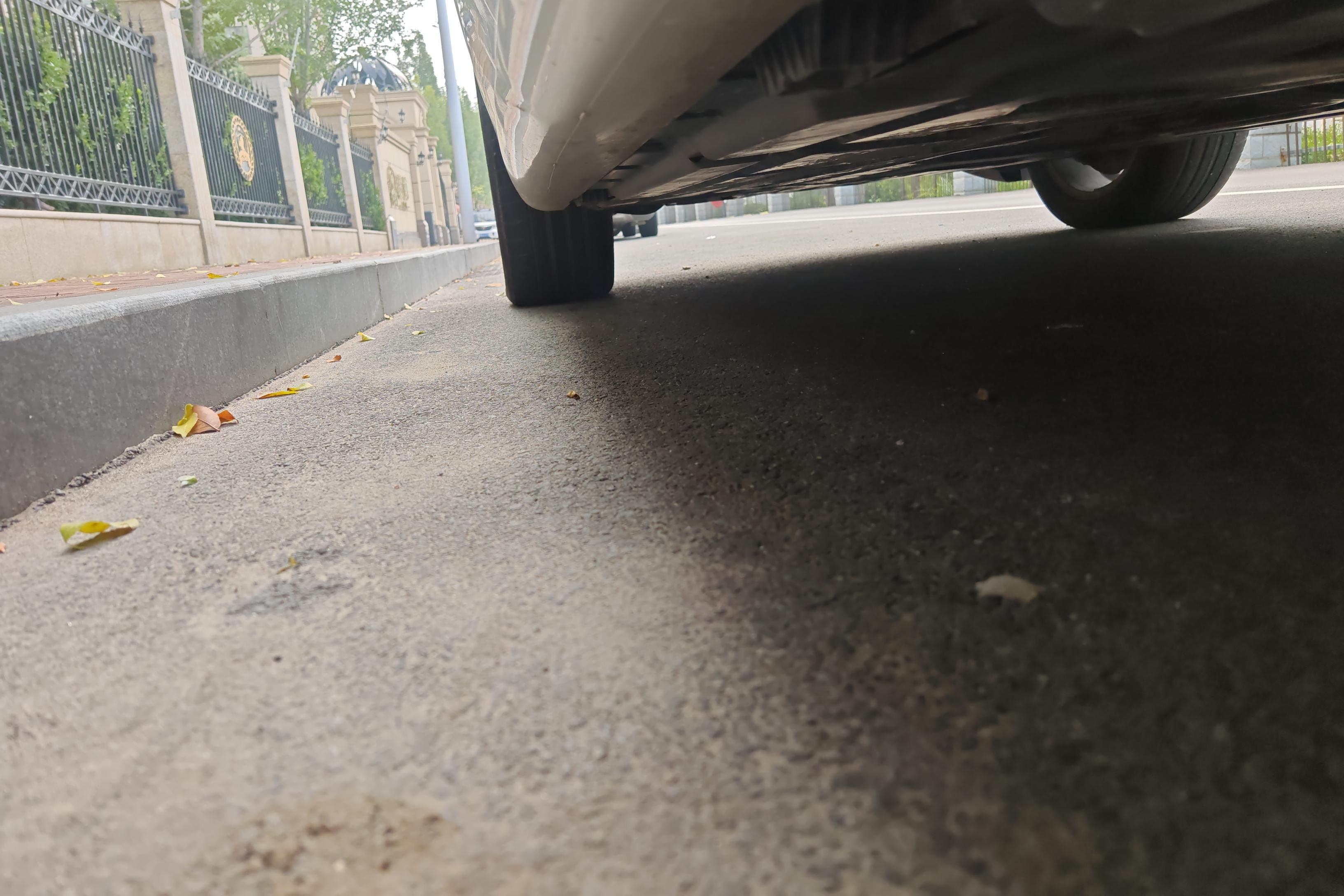 BMW X4 M40i 2017 car image #13