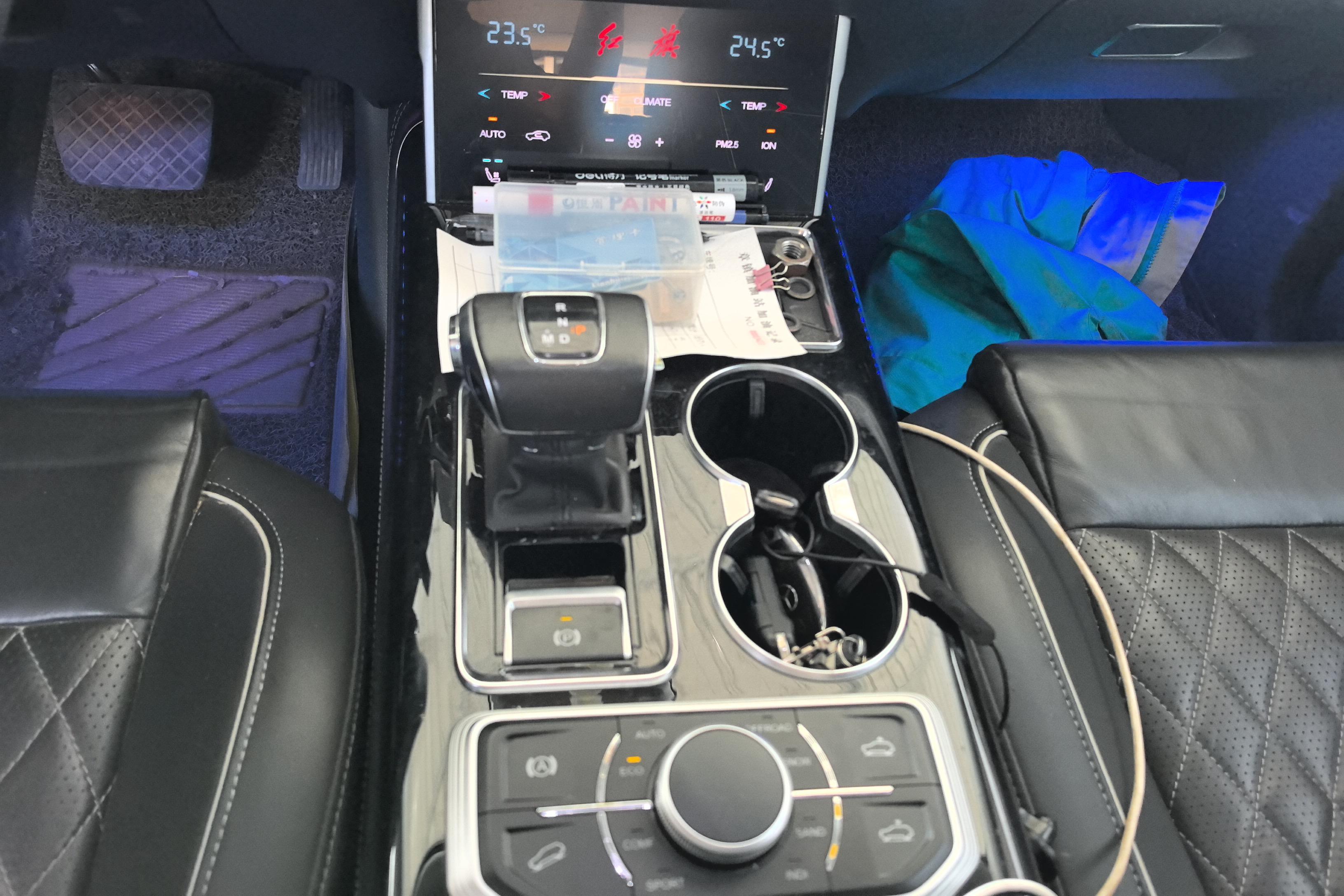 HongQi HS7 2020 #13 HongQi HS7 2020 car image #13