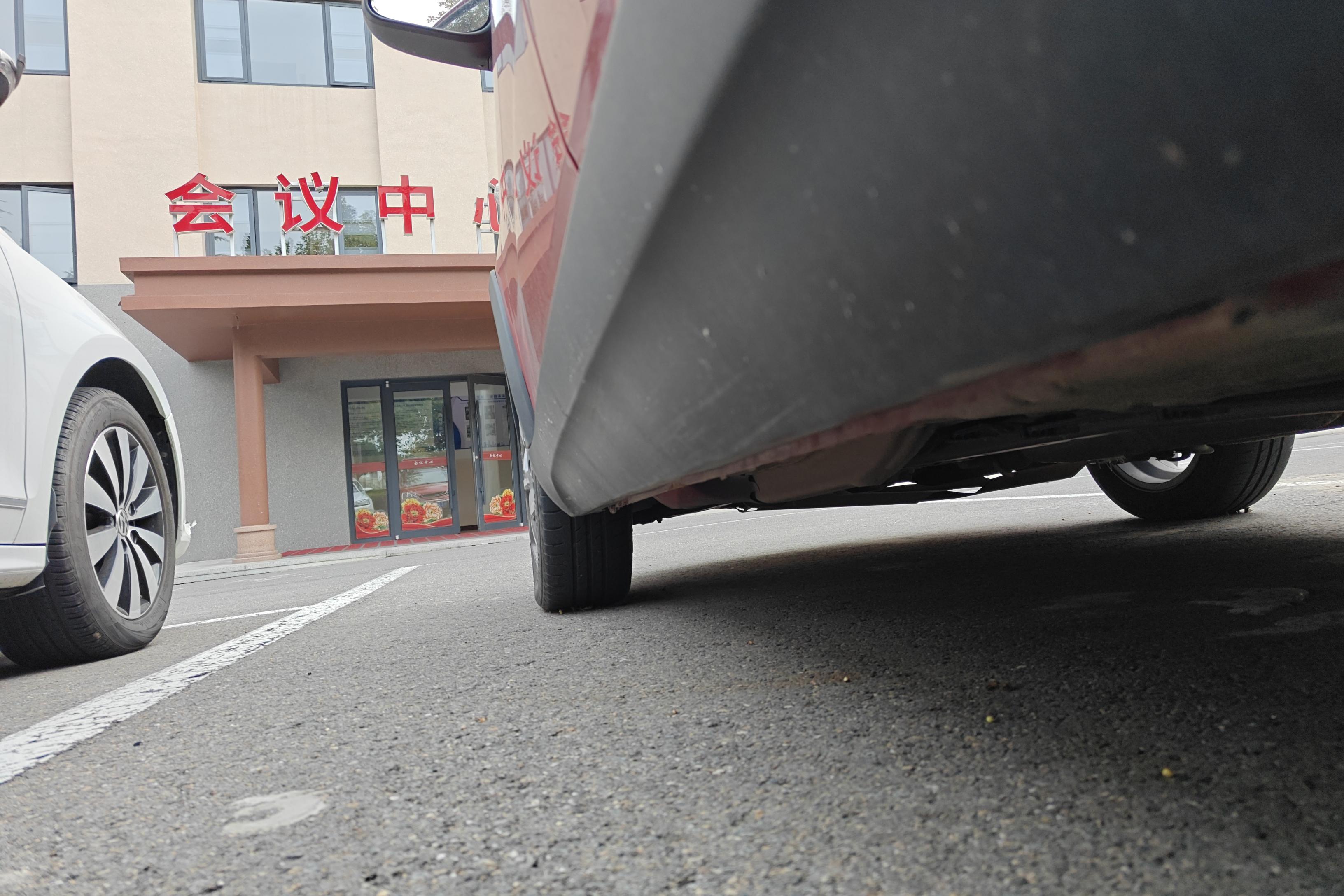 GEELY Vision X1 2017 car image #13