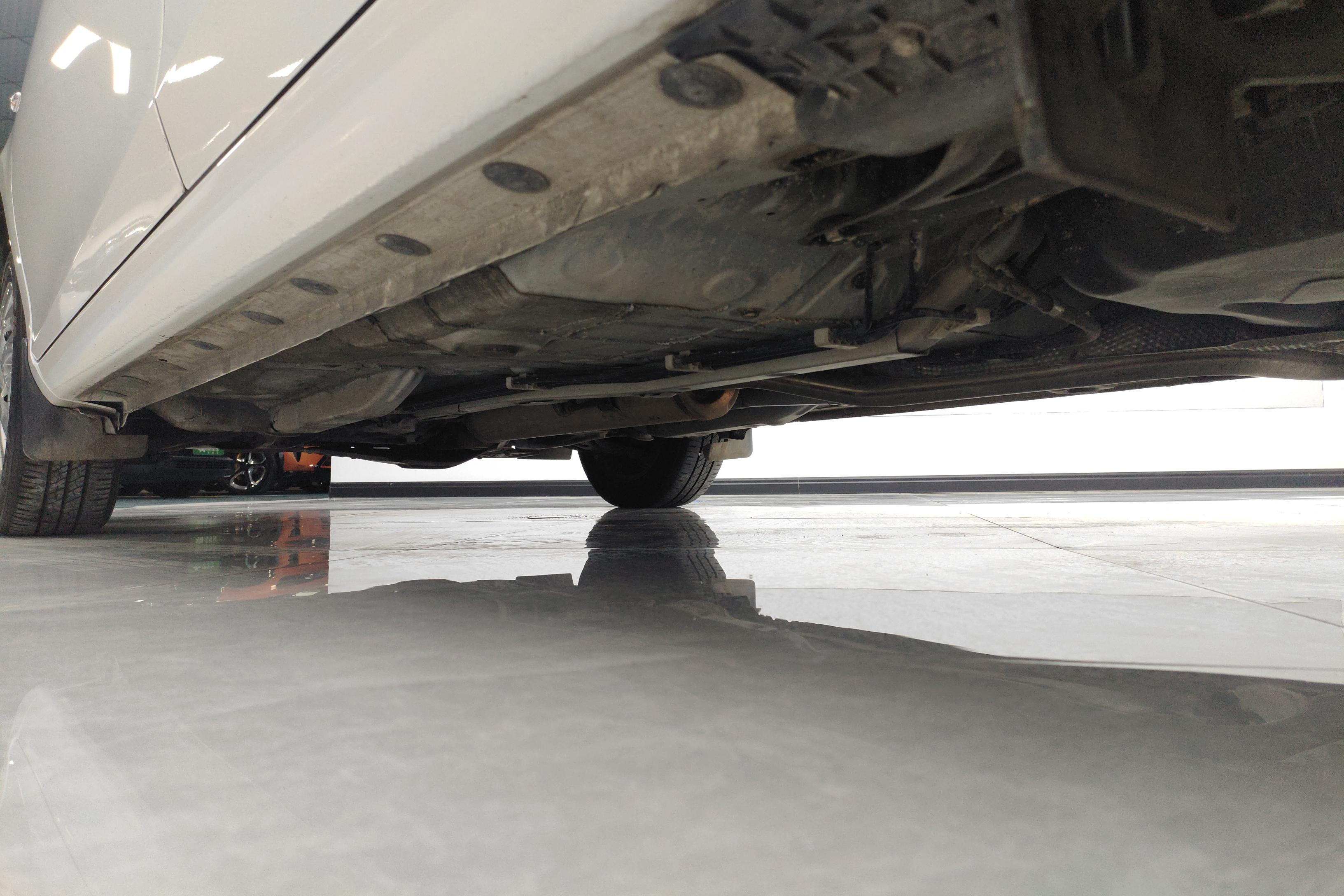 Toyota Vios 2021 immagine di auto #13