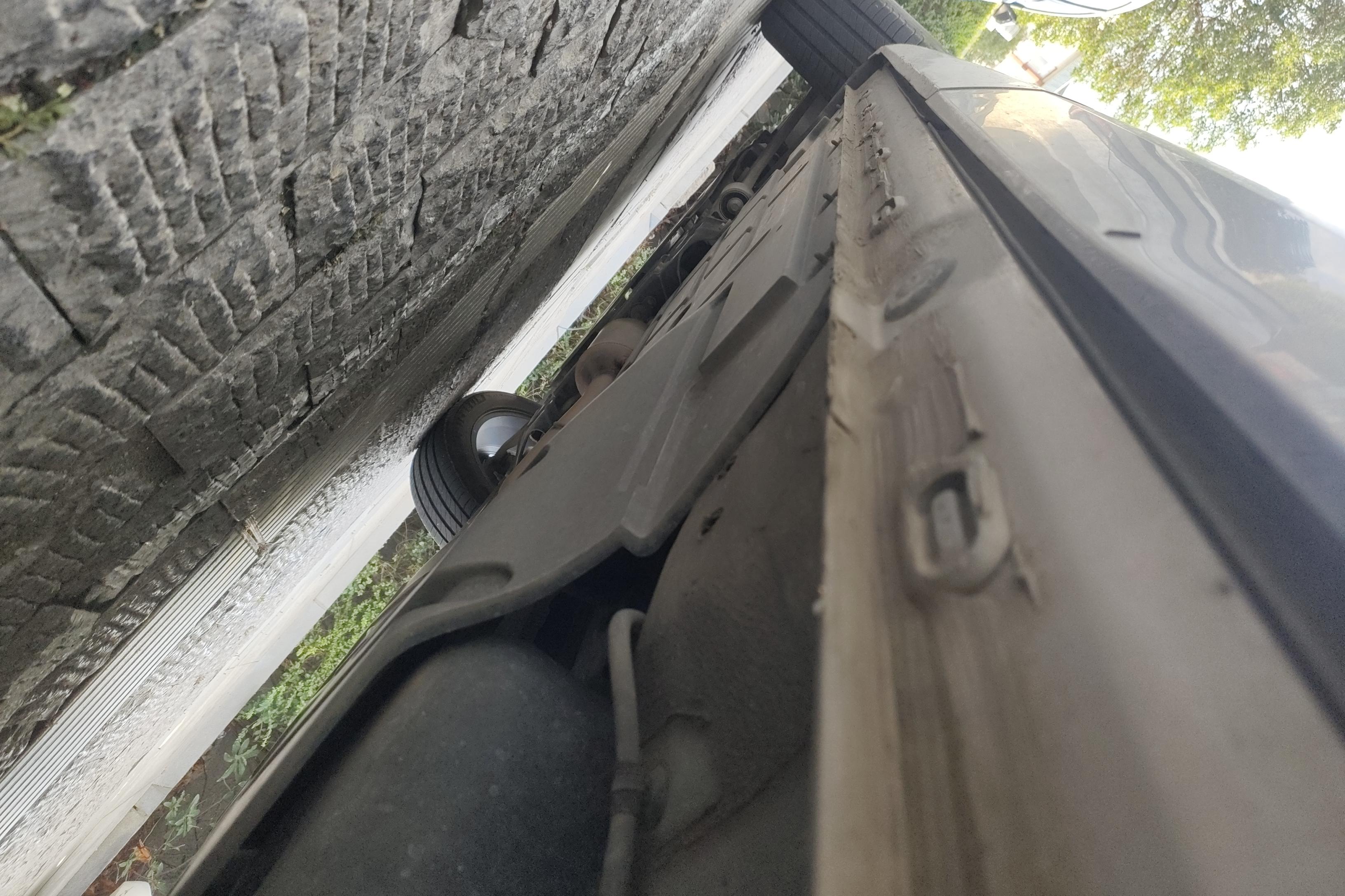 Roewe RX9 2023 imagen de coche #13