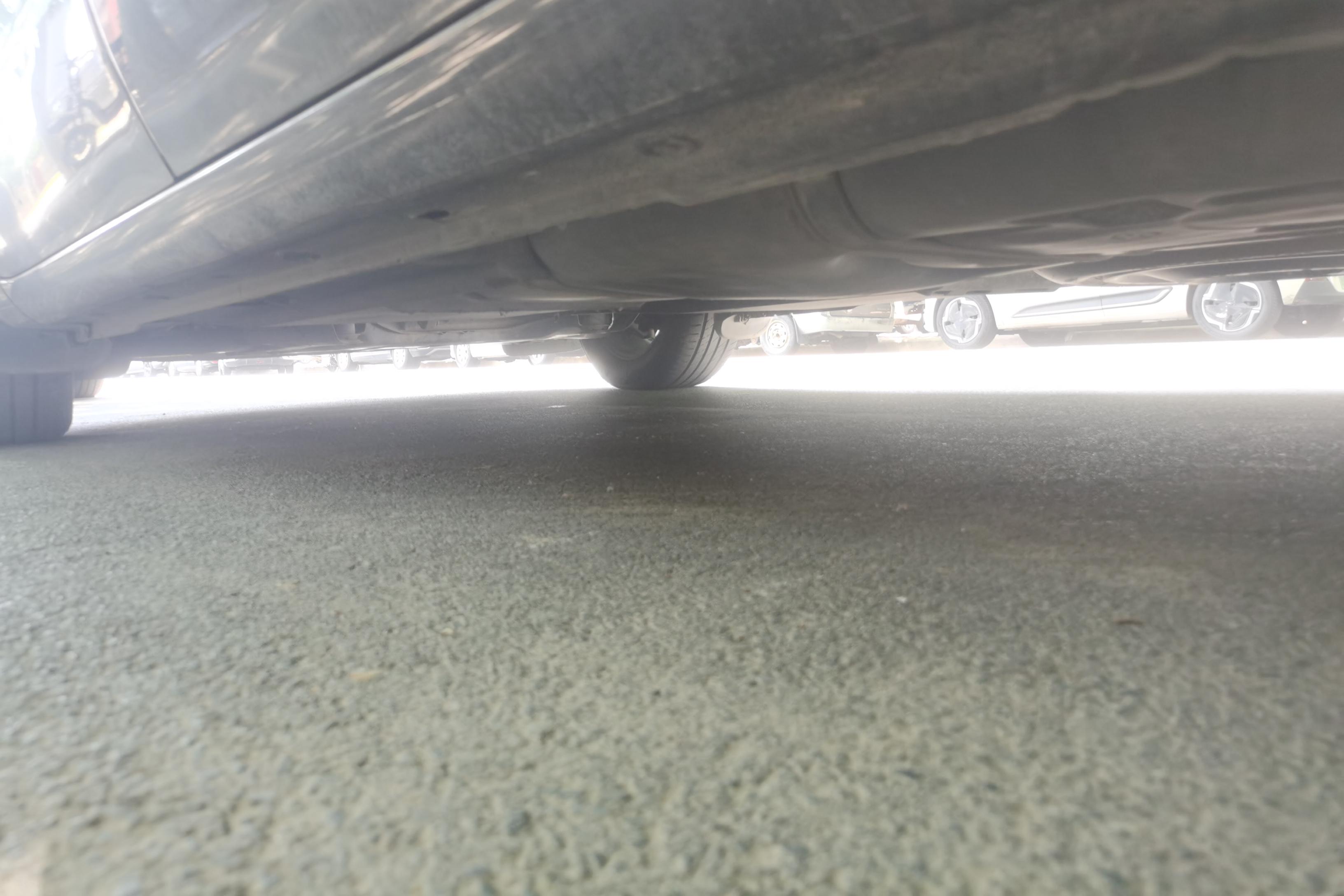 Kia Carnival 2016 изображение автомобиля #13