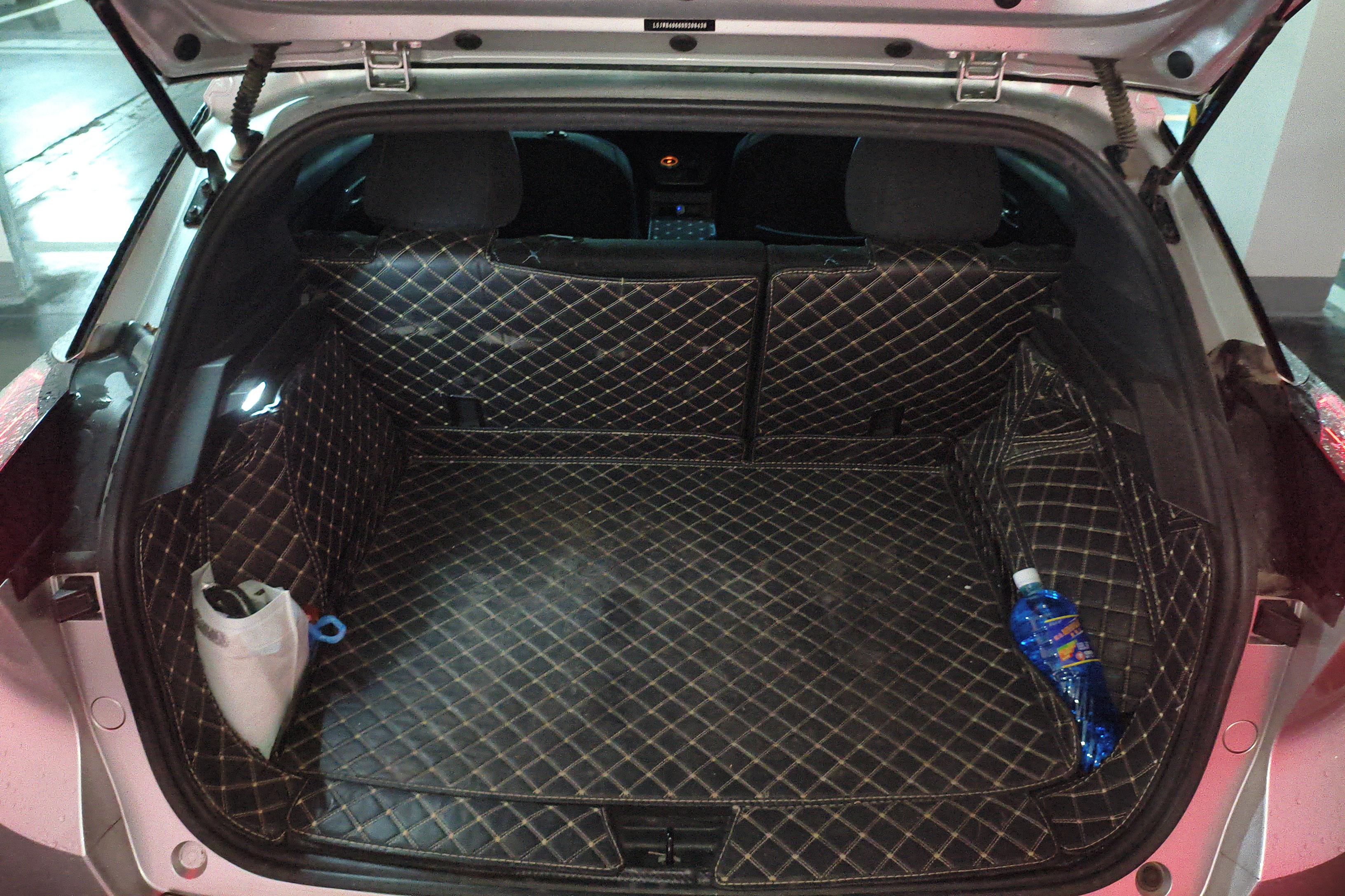 MG 4 EV 2023 #13 MG 4 EV 2023 car image #13