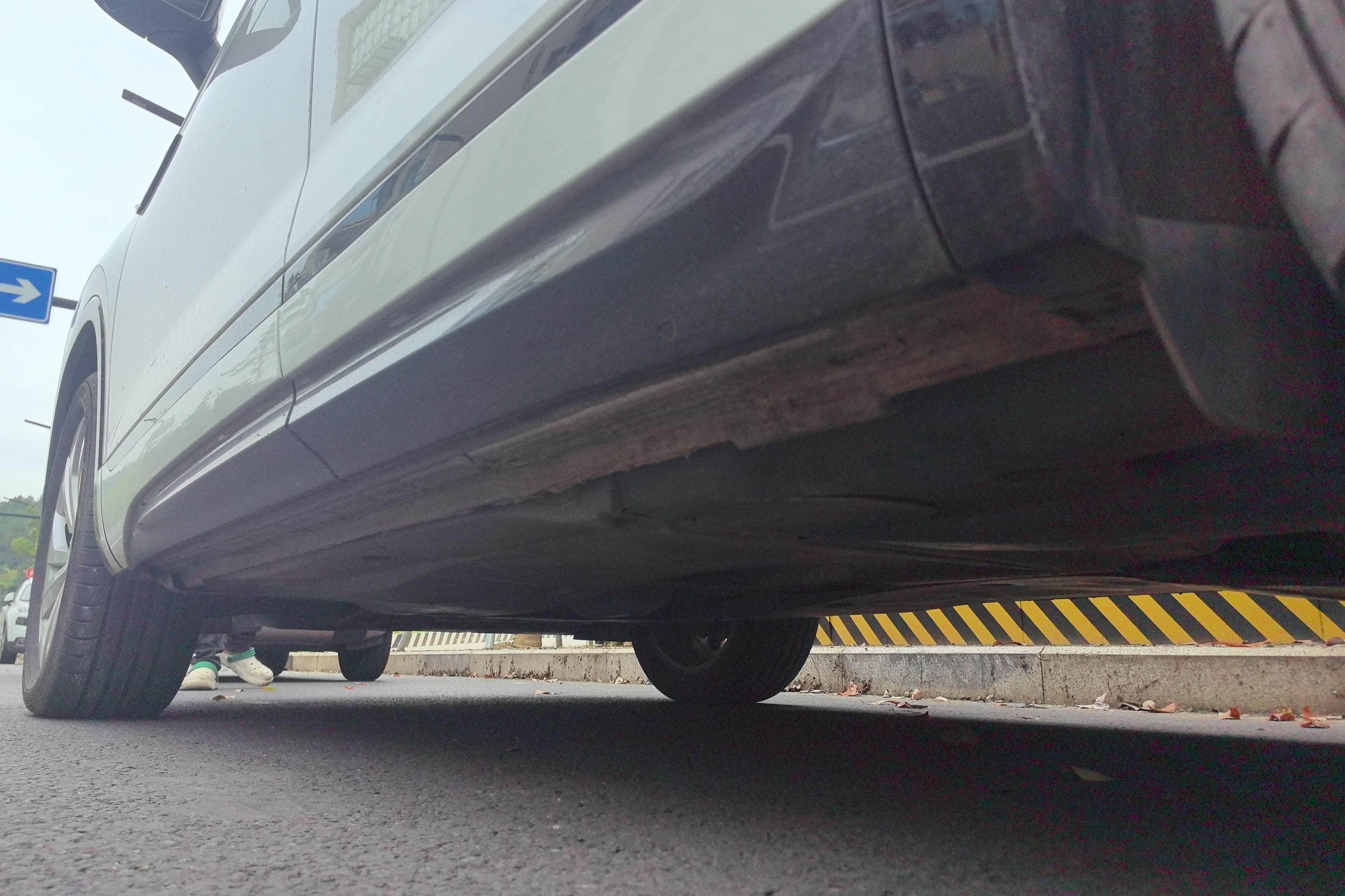 Volkswagen Tayron X 2021 #13 Volkswagen Tayron X 2021 car image #13