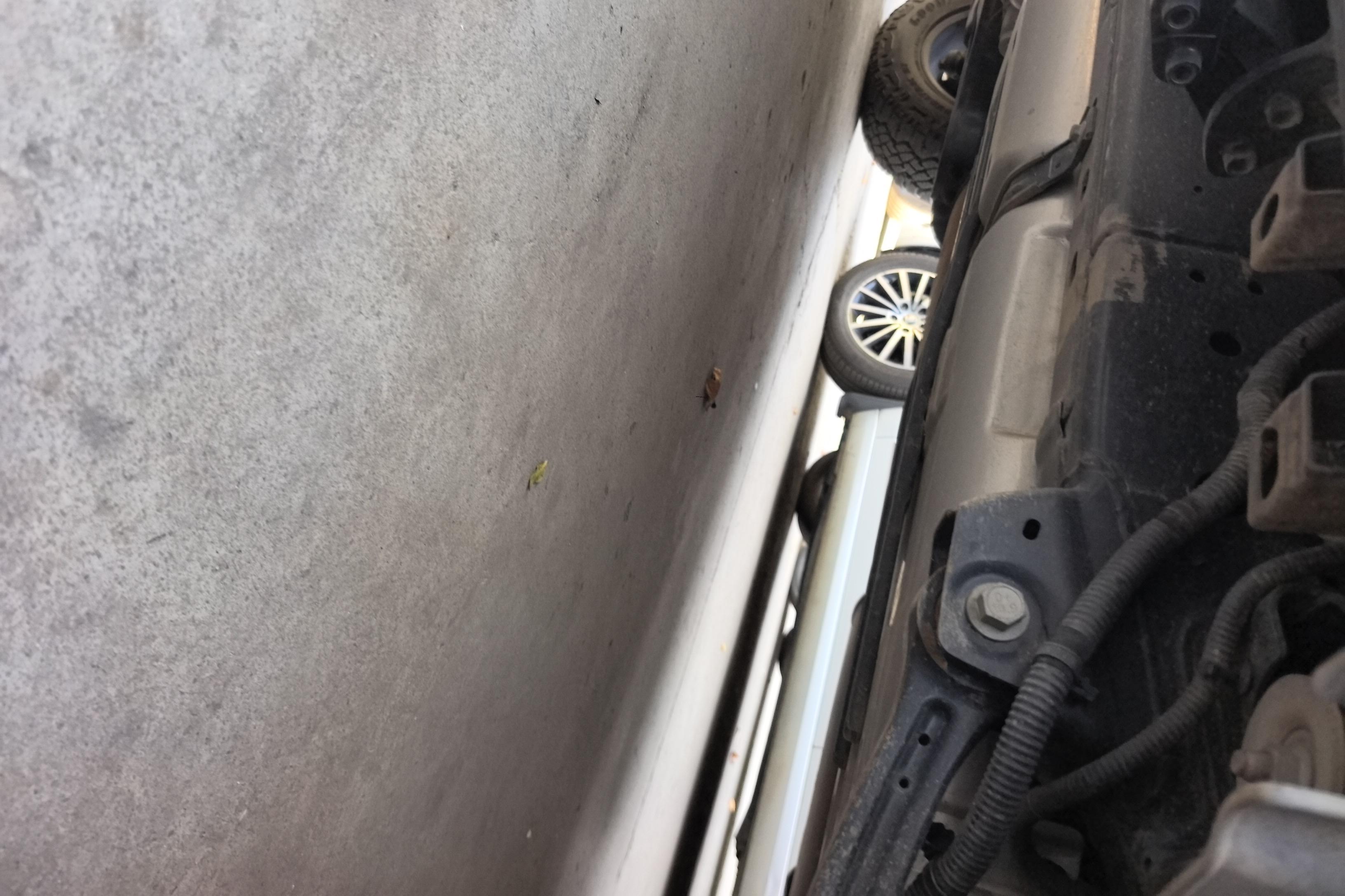 Tank 400 2024 car image #13