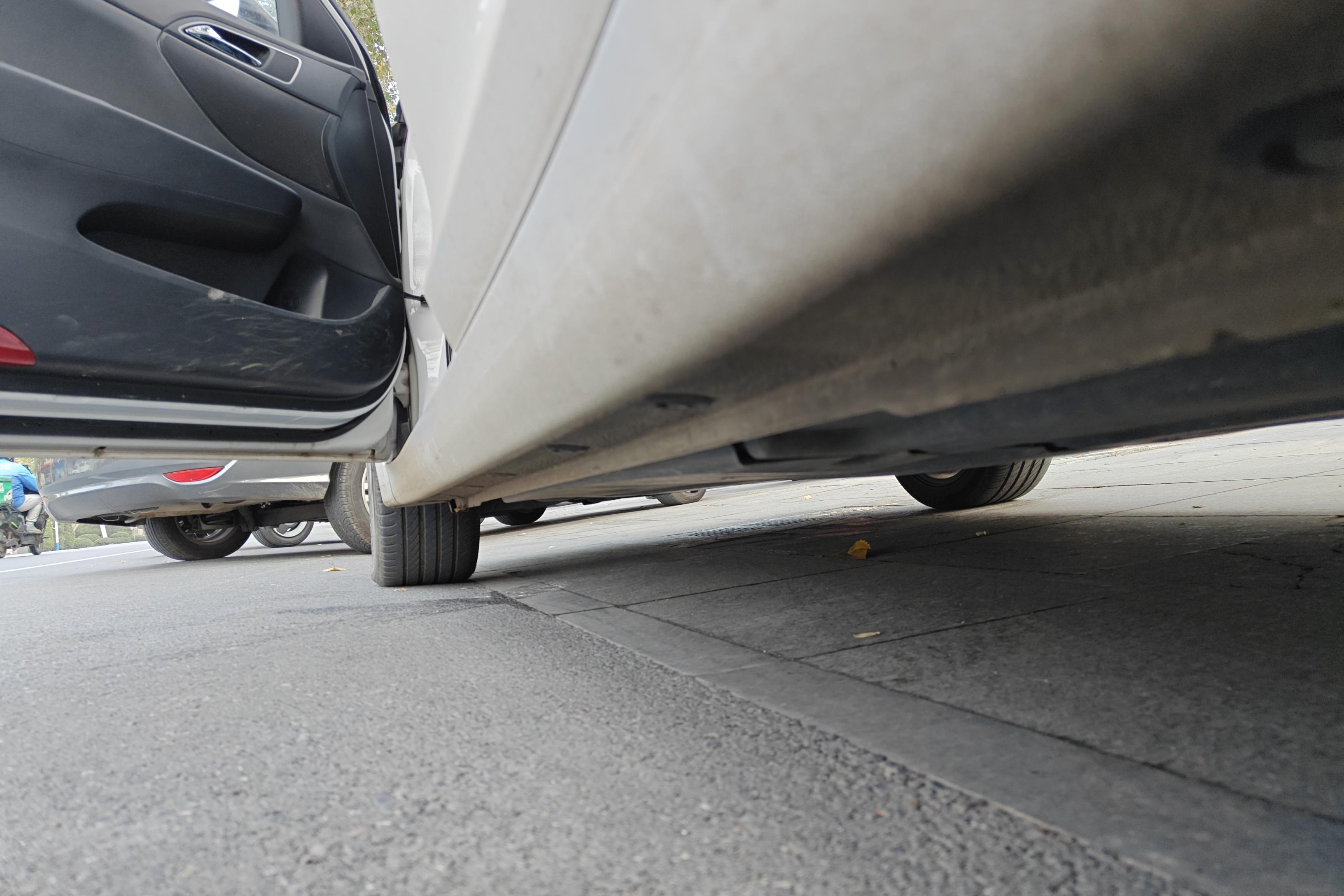 Hyundai Mistra 2017 car image #13