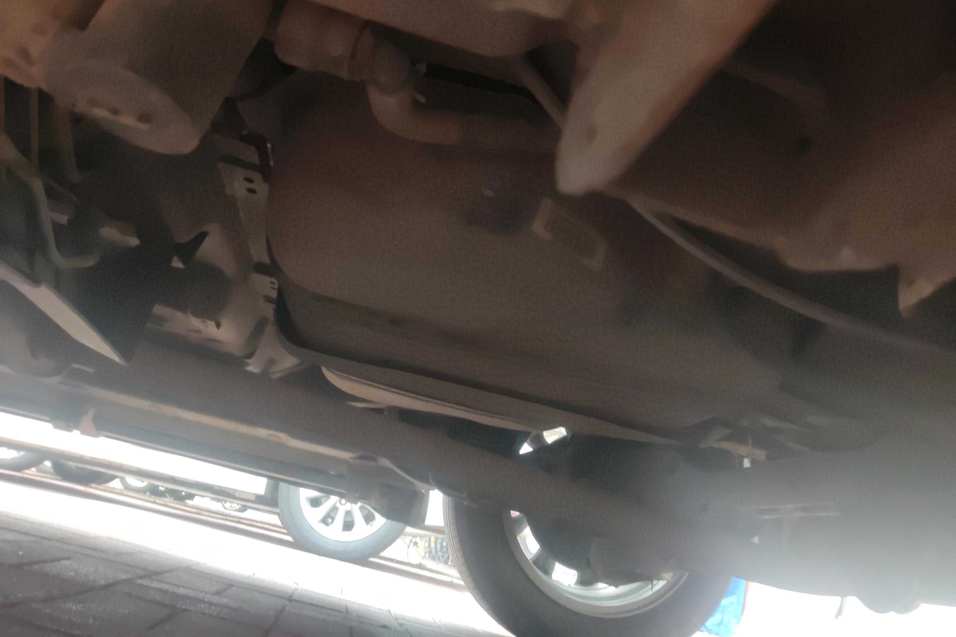 Soueast DX5 2020 #13 Soueast DX5 2020 car image #13