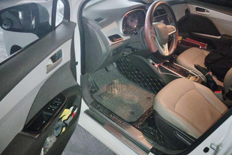 Chevrolet Lova 2016 #13 Chevrolet Lova 2016 immagine di auto #13