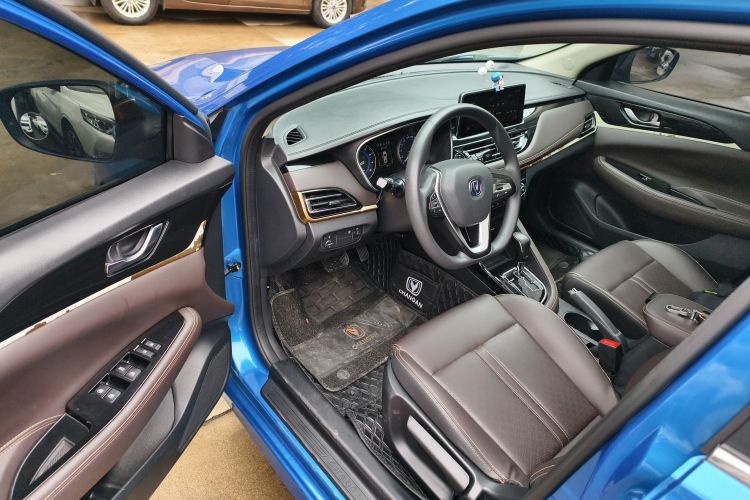 Changan Eado DT 2018 car image #13