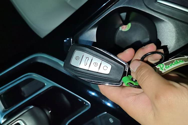 GEELY JiaJi 2020 car image #13