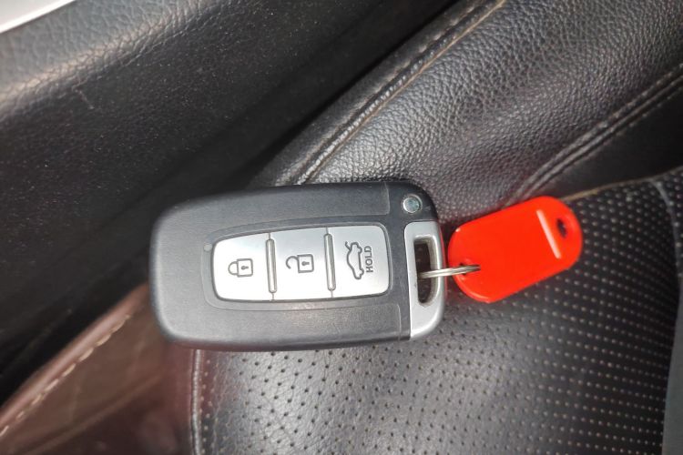 Hyundai Sonata NFC 2016 #13 Hyundai Sonata NFC 2016 car image #13