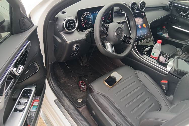 Mercedes-Benz C Class 2024 صورة سيارة #13