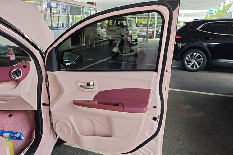 Changan BenBen E-Star 2022 изображение автомобиля #13