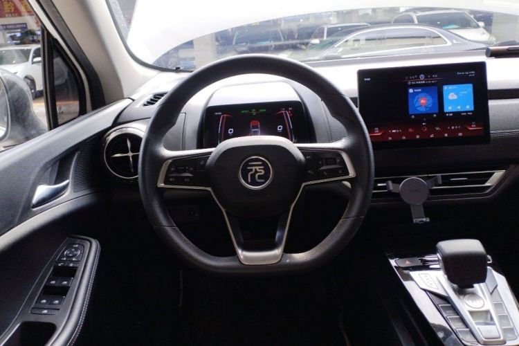 BYD Yuan New Energy 2021 car image #13