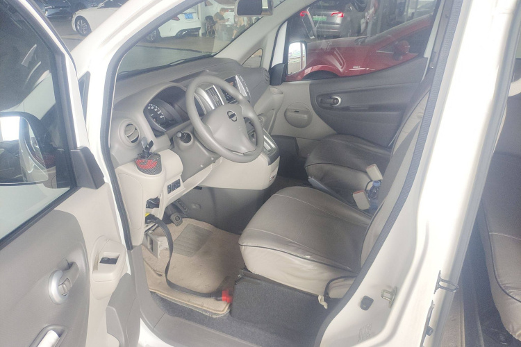 日产 日产NV200 2017 汽车图片 #13