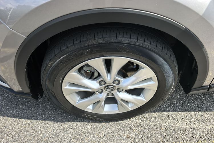 Toyota Izoa 2021 صورة سيارة #13