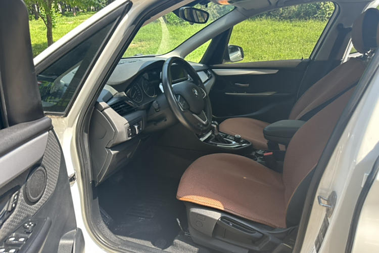 BMW 2 Series Tourer (Imported) 2015 #13 BMW 2 Series Tourer (Imported) 2015 car image #13