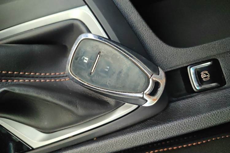 Chevrolet Orlando 2019 #13 Chevrolet Orlando 2019 car image #13