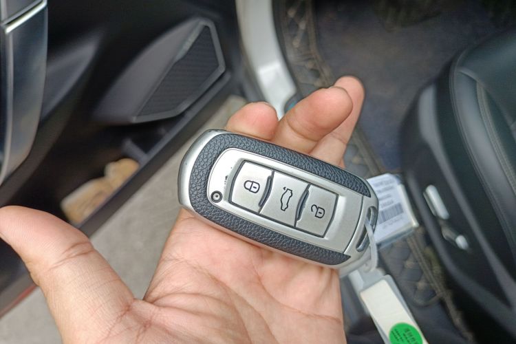 GEELY Boyue 2018 #13 GEELY Boyue 2018 immagine di auto #13