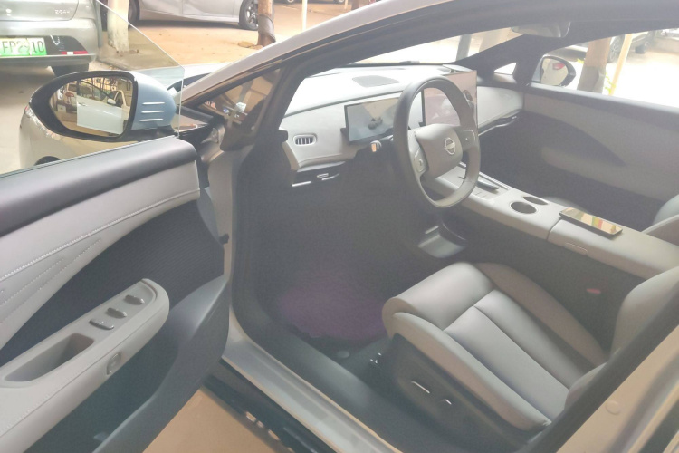 日产 日产N7 2025 汽车图片 #13