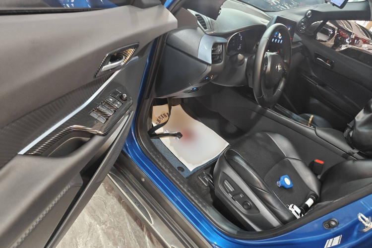 Toyota Izoa 2022 immagine di auto #13