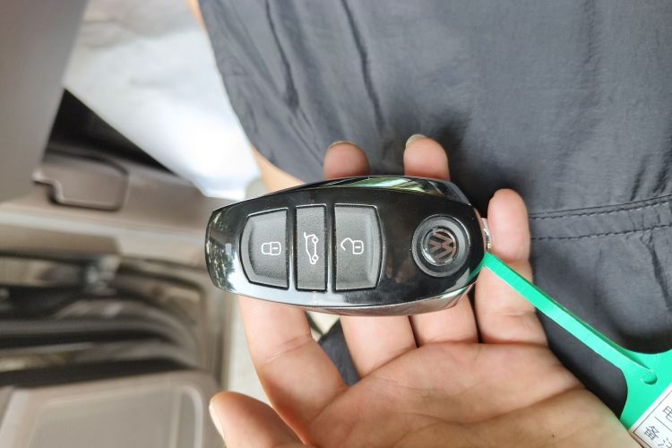 Volkswagen Touareg 2017 #13 Volkswagen Touareg 2017 car image #13