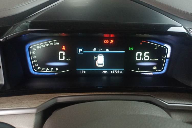 Hyundai Custo 2021 car image #13