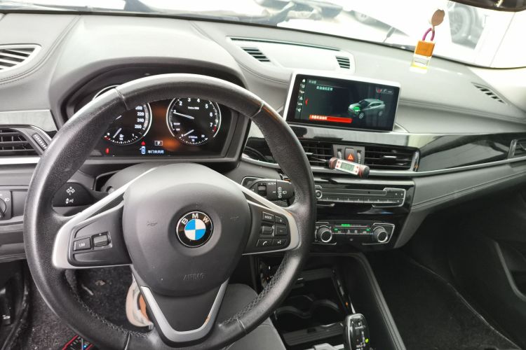 BMW X2 (Imported) 2019 #13 BMW X2 (Imported) 2019 car image #13