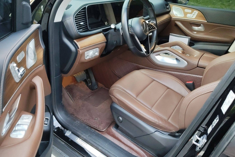 Mercedes-Benz GLE Class New Energy 2023 car image #13