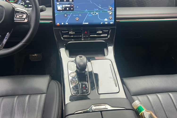 GAC Trumpchi E9 2024 imagen de coche #13