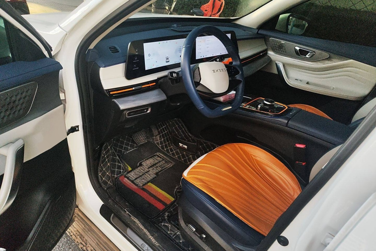 Exceed Chasing Wind C-DM 2023 صورة سيارة #13