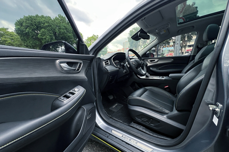 Roewe RX5 New Energy 2021 изображение автомобиля #13