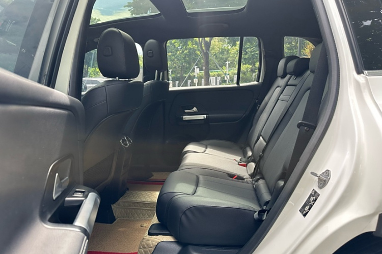 Mercedes-Benz GLB Class 2022 #13 Mercedes-Benz GLB Class 2022 car image #13