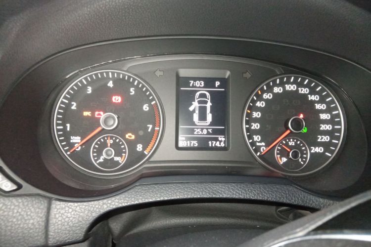 Volkswagen Sharan 2016 imagem de carro #13