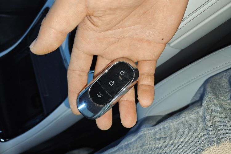 零跑汽车 零跑C01 2023 汽车图片 #13