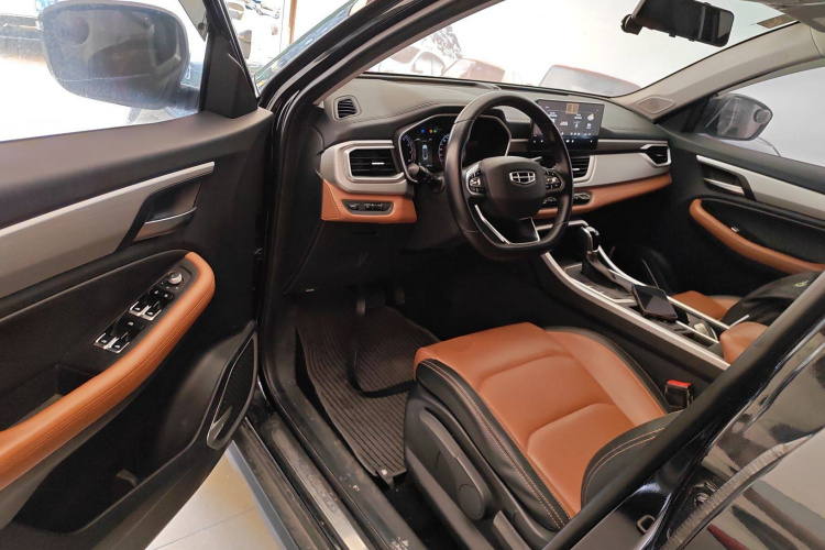 GEELY Vision X6 2020 car image #13