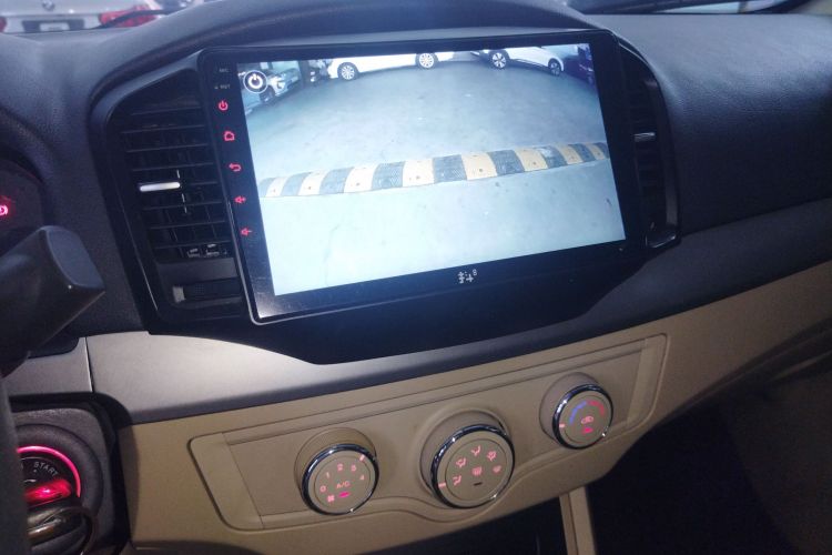 Roewe 350 2015 imagen de coche #13