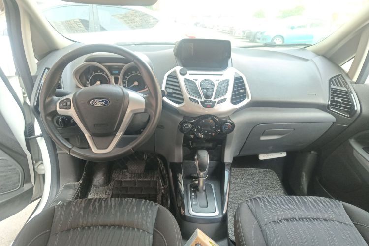 Ford EcoSport 2016 изображение автомобиля #13