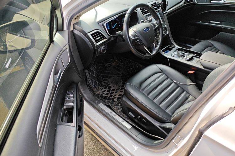 Ford Mondeo New Energy 2020 car image #13