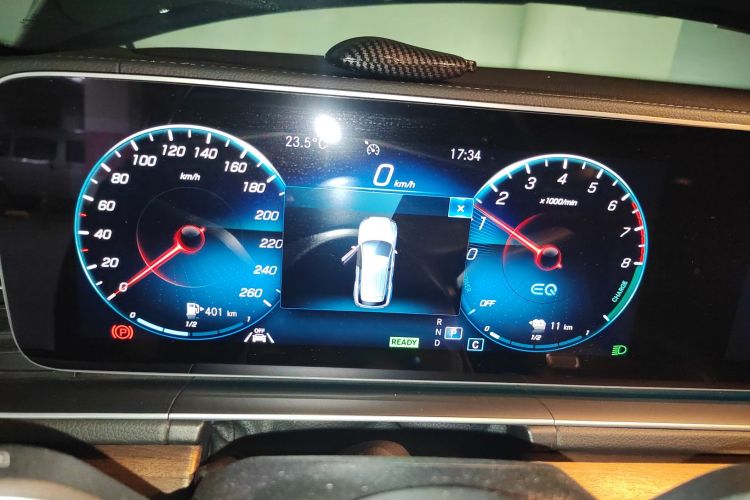 Mercedes-Benz GLE Class New Energy 2022 car image #13