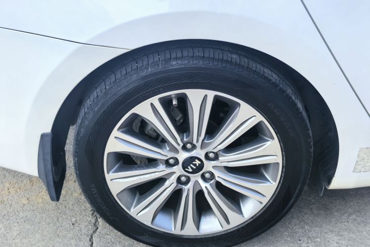 起亚 起亚K4 2016 汽车图片 #13