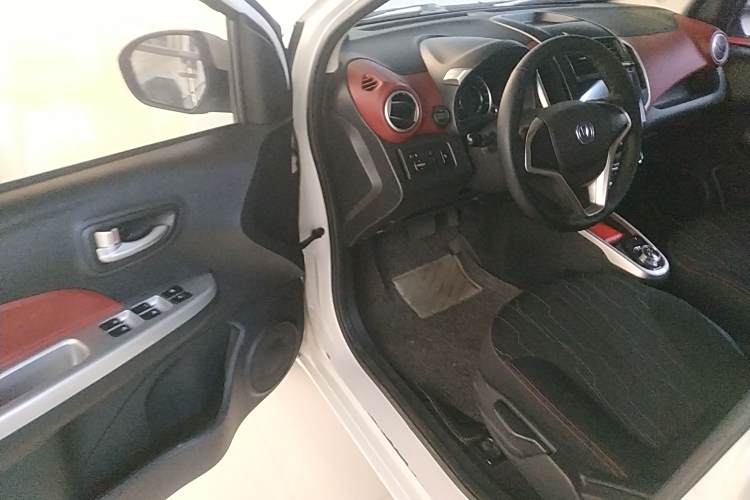 Changan BenBen EV 2019 car image #13